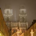 Orléans -Rue Jeanne d'Arc et Cathédrale Ste Croix