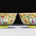 Two pairs of yellow-ground famille rose 'medallion' bowls. Daoguang Seal Marks And Period. 