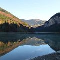 [Haute-Savoie] reflets magiques dans le lac de Montriond