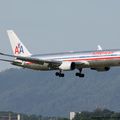 Aéroport: Zurich (Suisse): Kloten (ZRH-LSZH: American Airlines: Boeing 767-323/ER: N39364: MSN:24045/240.