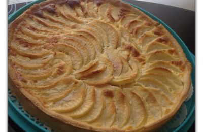 TARTE AUX POMMES