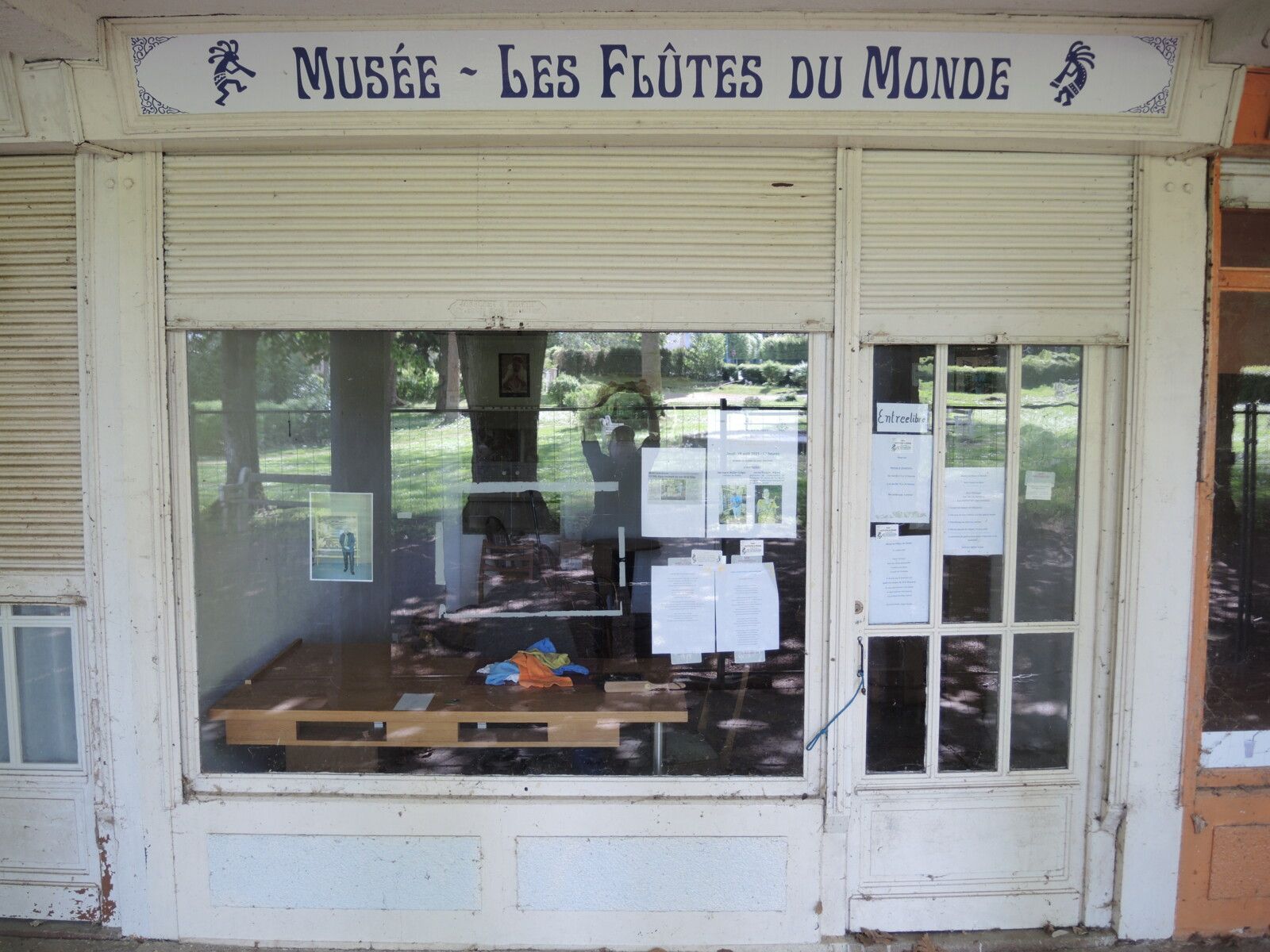 Saint-Honoré-les-Bains, hôtel Le Bristol, commerce, musée (58)