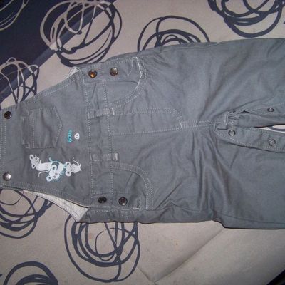 Salopette "tout compte fait" neuve 6mois