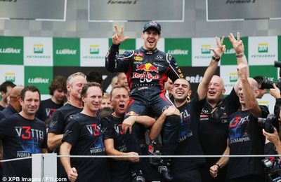 Vettel triple champion du monde!!!!!!!