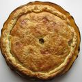 Tourte au poulet, poireaux et oignons doux