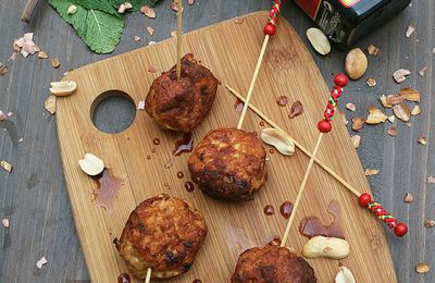 Boulettes de poulet à la menthe et aux cacahuètes