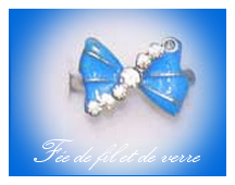 Des bagues Noeud papillon et strass