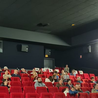 Projection du film « au pays de l’abeille noire » 