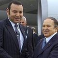 صاحب الجلالة الملك محمد السادس يهنئ الرئيس الجزائري بمناسبة تأهل منتخب بلاده لكرة القدم لنهائيات كأس العالم 2010 