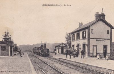 Train à vapeur en Gare de Calleville (27), en carte postale