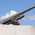 §§- deux canons de DCA Russes de 76p2 M1915 ('Lender Gun') à St Petersbourg