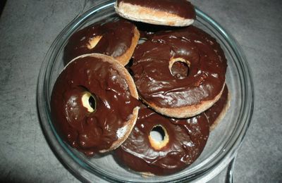 CORNES DE DONUTS