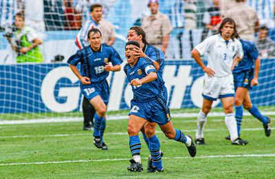 Archives : But de Maradona, Argentine-Grèce CDM USA' 94, le dernier but du "pibe del oro" avec la sélection 