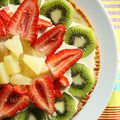 Tarte fine à l'ananas, au kiwi et aux fraises