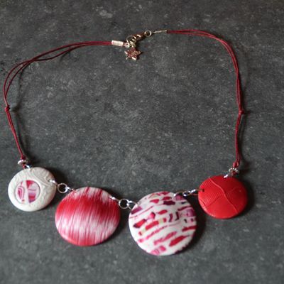 Des colliers : déclinaison