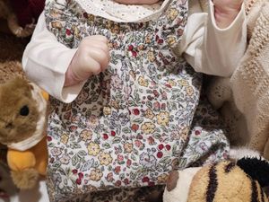 ASHLEY du Kit Realborn Ashley Awake de Bountiful Baby