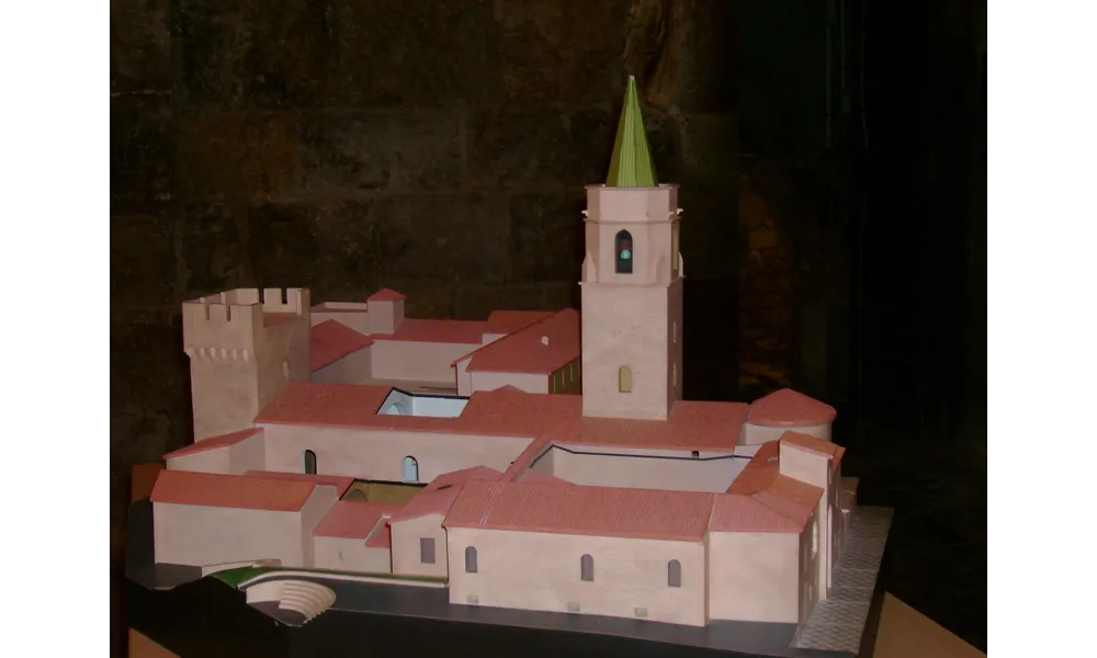 Le cloître de la cathédrale Saint-Léonce à Fréjus