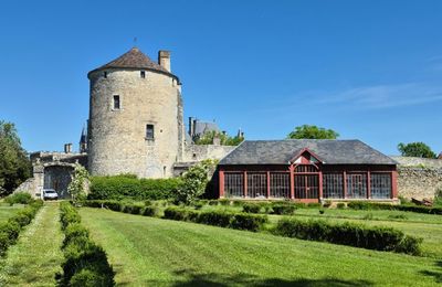 14 Mai : Visite de la Tour Montaigne