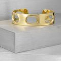An 18k gold cuff bracelet, Cartier