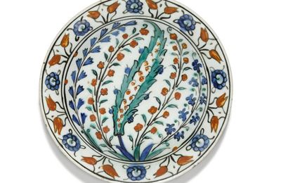 An Iznik polychrome pottery dish, Turkey, Ottoman, 17th century