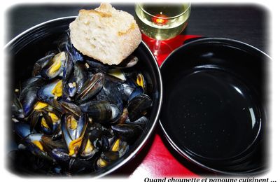 MOULES A LA CREME A L'ANCIENNE