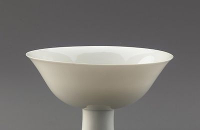 Stem bowl, Ming dynasty, Yongle reign (1403-1424)