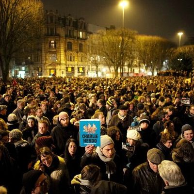 FRANCE, NE LAISSE PAS RETOMBER TON ELAN