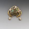 George Fouquet. Broche ovale en or jaune. Travail d'époque 1900