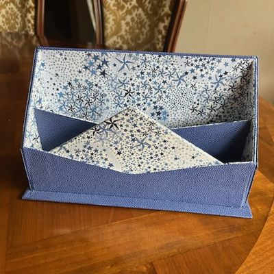 Porte courrier en cartonnage