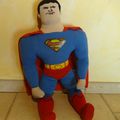 Cu1118 : Peluche Superman