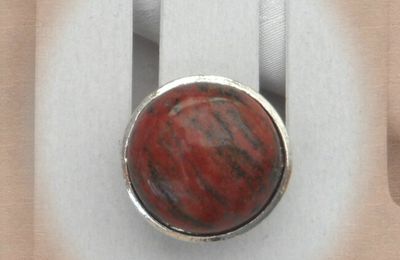 Bague Ronde Bahia Pierre Jaspe Rouge Marbré Vert Argent Du Tibet T 56-57