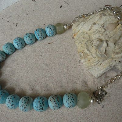 Perles vieillies en turquoise
