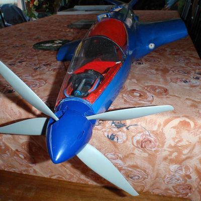 helices et cones d'helice en place , enfin ! mise a jour de l'album photo .