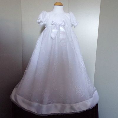 robe longue de bapteme  " Flowers " 1 toute en dentelle 