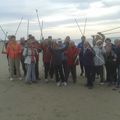 une partie du groupe des marcheurs de l'UIA-Granville ... sur la plage de Coudeville !!!