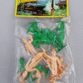 SACHET FIGURINES ( BEIGE - VERT ) THUNDERBIRDS MARQUE COMANSI 