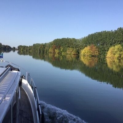 La Saône , l’Arrivee a St Jean de Losne 