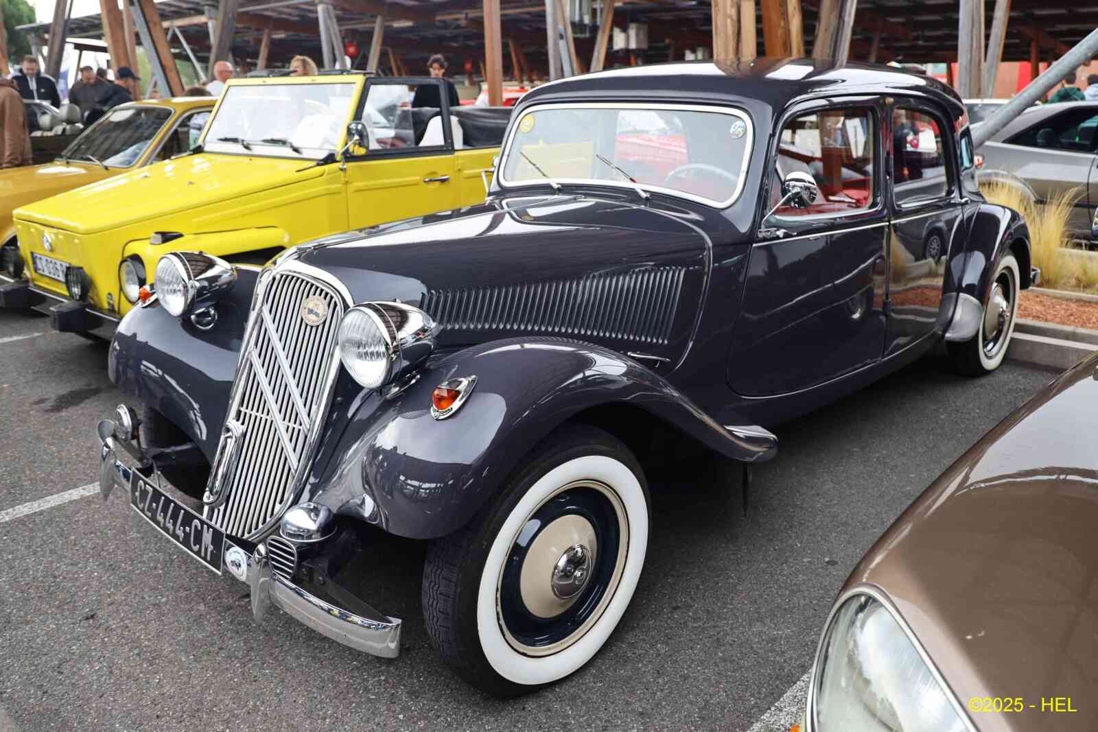 Citroen Traction 11_17 - 1935 [F] HL_GF