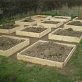 CREATION DU POTAGER EN CARRES : 4EME PARTIE