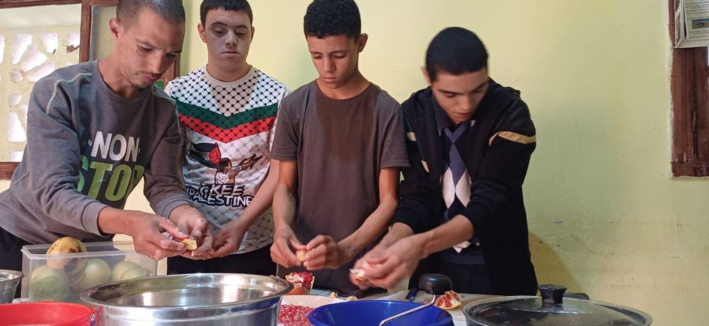 Confiture de grenades du jardin vendredi 10 au temps d'accueil à Ourika Tadamoune