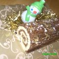 BUCHE CHOCO/ECLATS DE PISTACHES PAR TIMAFAI 