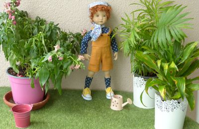 Zoé, petite jardinière du Dimanche