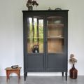 ARMOIRE VAISSELIER NOIRE