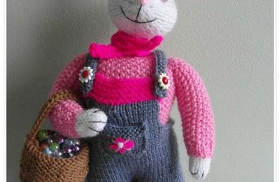 Emma the Easter Bunny - Phoenixknits