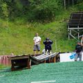 Entrainement saut à ski sur tremplin plastique