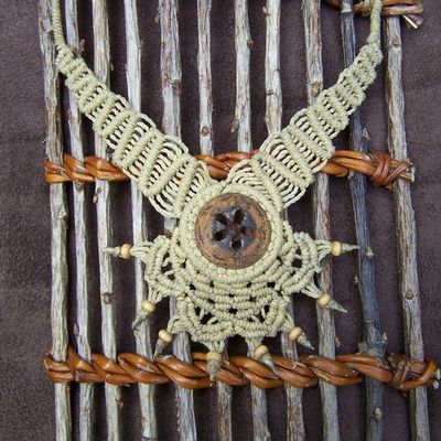 Nouveautés... macramé... l'été ça bosse