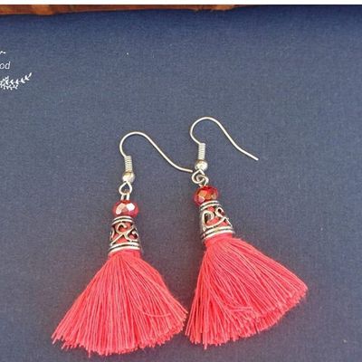 Boucles d'oreilles tassel flashy de créateur 