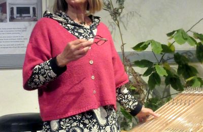 Portraits volés à l'Apéro poétique du samedi 25 octobre 2025 à Redon (1)