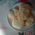 Rochers tout simples à la noix de coco, sans blé, sans lait