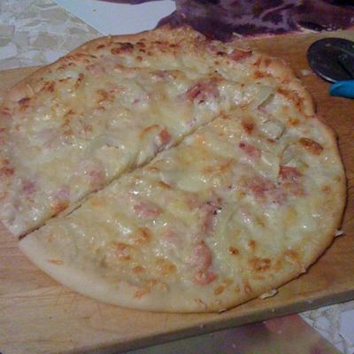 Pâte à pizza et exemples de pizza